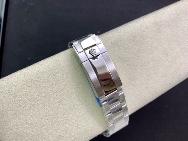 激安ロレックス着用イメージ